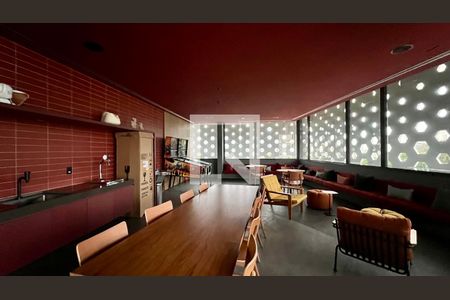 Apartamento à venda com 186m², 4 quartos e 3 vagas Apartamento à venda com 186m², 4 quartos e 3 vagasÁrea Comum - Boliche