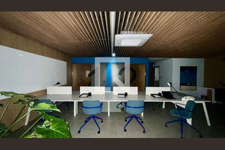 Apartamento à venda com 186m², 4 quartos e 3 vagas Apartamento à venda com 186m², 4 quartos e 3 vagasÁrea Comum - Coworking