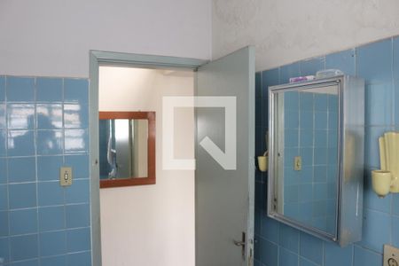 Casa à venda com 125m², 2 quartos e 1 vagaBanheiro 1