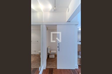 Corredor de apartamento para alugar com 3 quartos, 155m² em Santa Cecilia, São Paulo