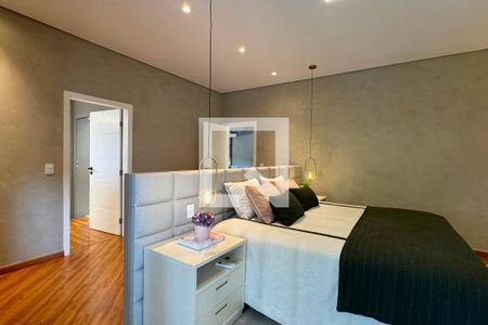 Casa de condomínio à venda com 453m², 3 quartos e 4 vagasSuíte 1