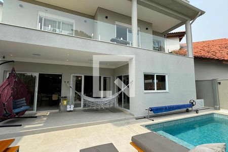 Casa de condomínio à venda com 453m², 3 quartos e 4 vagasPiscina