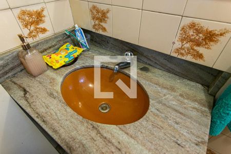 Casa à venda com 150m², 3 quartos e 1 vaga Casa à venda com 150m², 3 quartos e 1 vagaBanheiro da Suíte