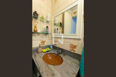 Casa à venda com 150m², 3 quartos e 1 vaga Casa à venda com 150m², 3 quartos e 1 vagaBanheiro da Suíte