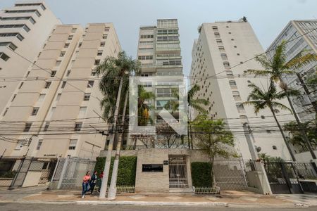 Apartamento à venda com 340m², 4 quartos e 3 vagas Apartamento à venda com 340m², 4 quartos e 3 vagasFachada