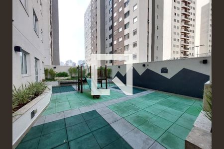 Apartamento à venda com 34m², 2 quartos e sem vaga Apartamento à venda com 34m², 2 quartos e sem vagaÁrea comum - Piscina