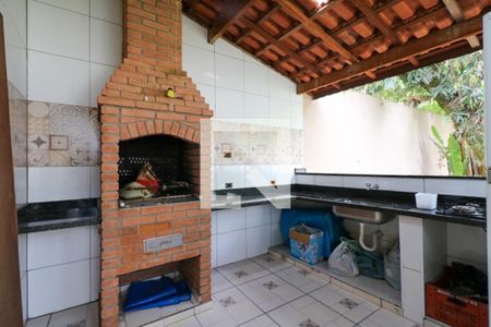 Casa à venda com 400m², 4 quartos e 8 vagasChurrasqueira