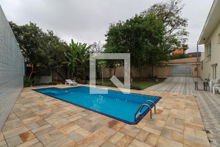 Casa à venda com 400m², 4 quartos e 8 vagasPiscina