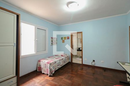 Casa à venda com 400m², 4 quartos e 8 vagasSuíte 1