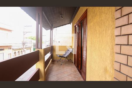 Casa à venda com 220m², 3 quartos e 2 vagas Casa à venda com 220m², 3 quartos e 2 vagasÁrea comum