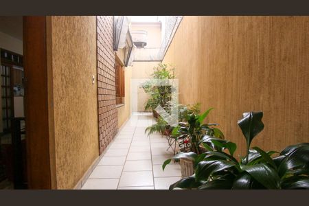 Casa à venda com 220m², 3 quartos e 2 vagas Casa à venda com 220m², 3 quartos e 2 vagasÁrea comum