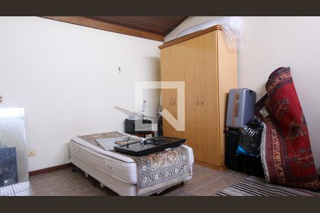 Casa à venda com 220m², 3 quartos e 2 vagas Casa à venda com 220m², 3 quartos e 2 vagasQuarto 4