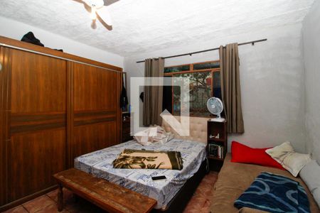 Casa à venda com 360m², 2 quartos e 2 vagas Casa à venda com 360m², 2 quartos e 2 vagasQuarto