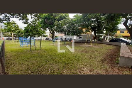 Casa de condomínio à venda com 180m², 4 quartos e 1 vagaÁrea comum - Playground