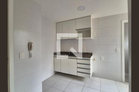 Apartamento à venda com 91m², 3 quartos e 2 vagas Apartamento à venda com 91m², 3 quartos e 2 vagasCozinha