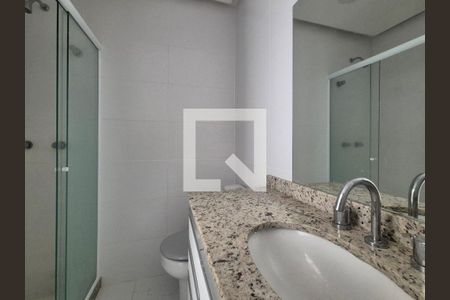 Apartamento à venda com 91m², 3 quartos e 2 vagas Apartamento à venda com 91m², 3 quartos e 2 vagasBanheiro Social