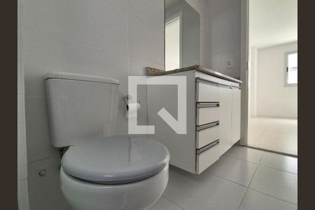 Apartamento à venda com 91m², 3 quartos e 2 vagas Apartamento à venda com 91m², 3 quartos e 2 vagasBanheiro Suíte