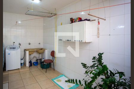Casa à venda com 241m², 3 quartos e 3 vagasÁrea de Serviço