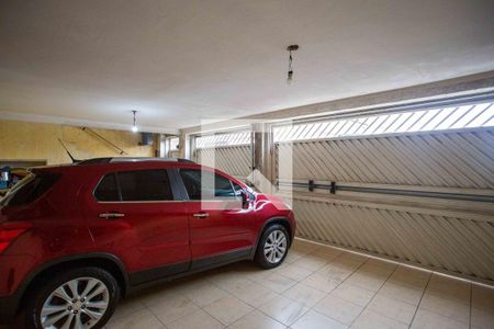 Casa à venda com 241m², 3 quartos e 3 vagasGaragem