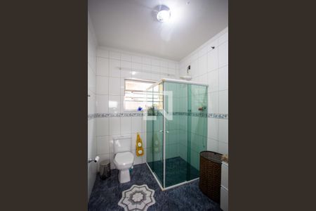 Casa à venda com 241m², 3 quartos e 3 vagasBanheiro Social