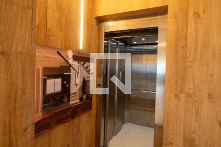 Apartamento à venda com 840m², 5 quartos e 7 vagas Apartamento à venda com 840m², 5 quartos e 7 vagasElevador