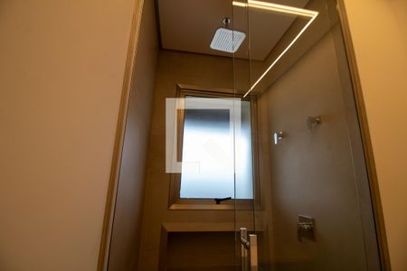 Apartamento à venda com 840m², 5 quartos e 7 vagas Apartamento à venda com 840m², 5 quartos e 7 vagasBanheiro da Suíte 3