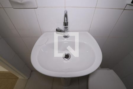 Casa à venda com 200m², 2 quartos e 2 vagas Casa à venda com 200m², 2 quartos e 2 vagasLavabo