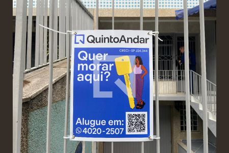 Casa à venda com 200m², 2 quartos e 2 vagas Casa à venda com 200m², 2 quartos e 2 vagasFachada plaquinha