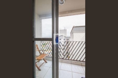 Sacada de apartamento para alugar com 2 quartos, 62m² em Veloso, Osasco