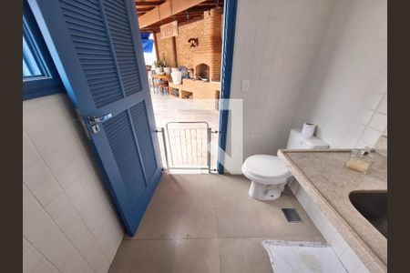 Apartamento à venda com 240m², 4 quartos e 1 vaga Apartamento à venda com 240m², 4 quartos e 1 vagaÁrea de serviço