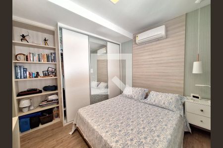 Apartamento à venda com 240m², 4 quartos e 1 vaga Apartamento à venda com 240m², 4 quartos e 1 vagaQuarto 2