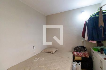 Casa à venda com 350m², 4 quartos e 2 vagas Casa à venda com 350m², 4 quartos e 2 vagasEdícula - Quarto