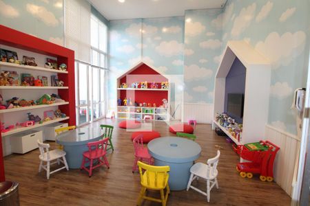 Apartamento à venda com 64m², 2 quartos e 1 vagaÁrea Comum