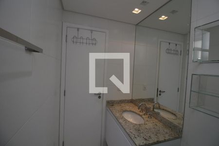 Apartamento para alugar com 135m², 3 quartos e 3 vagasBanheiro da Suíte 2