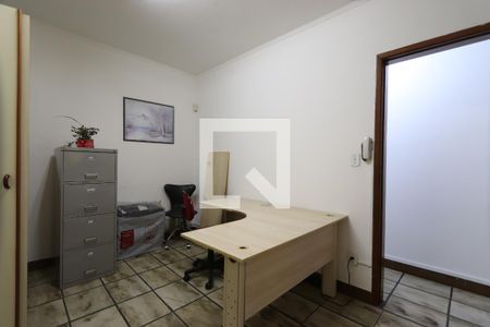 Casa à venda com 328m², 2 quartos e 2 vagasSuíte 2