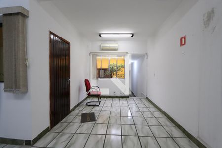Casa à venda com 328m², 2 quartos e 2 vagasSuíte 1