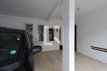 Casa à venda com 328m², 2 quartos e 2 vagasGaragem