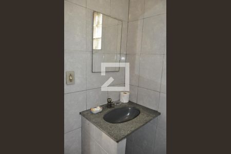 Casa à venda com 200m², 3 quartos e 4 vagasBanheiro Churrasqueira