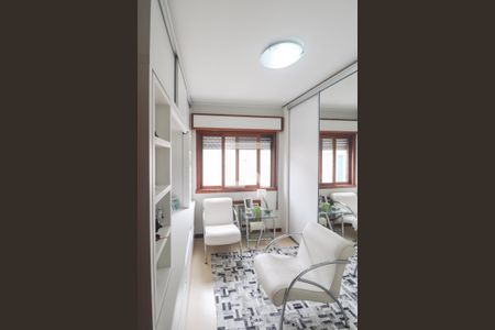 Apartamento à venda com 134m², 3 quartos e 1 vaga Apartamento à venda com 134m², 3 quartos e 1 vagaCloset