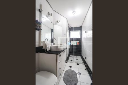 Apartamento à venda com 134m², 3 quartos e 1 vaga Apartamento à venda com 134m², 3 quartos e 1 vagaBanheiro