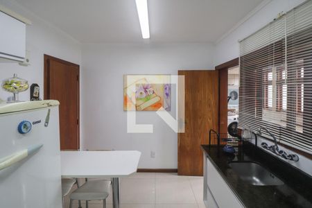 Apartamento à venda com 134m², 3 quartos e 1 vaga Apartamento à venda com 134m², 3 quartos e 1 vagaCozinha