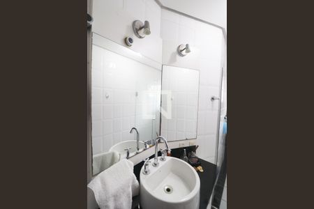 Apartamento à venda com 134m², 3 quartos e 1 vaga Apartamento à venda com 134m², 3 quartos e 1 vagaBanheiro