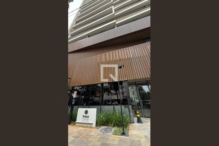 Apartamento à venda com 132m², 4 quartos e 2 vagas Apartamento à venda com 132m², 4 quartos e 2 vagasFachada