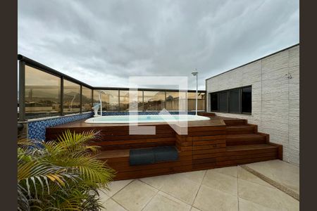 Apartamento à venda com 370m², 4 quartos e 3 vagasÁrea externa