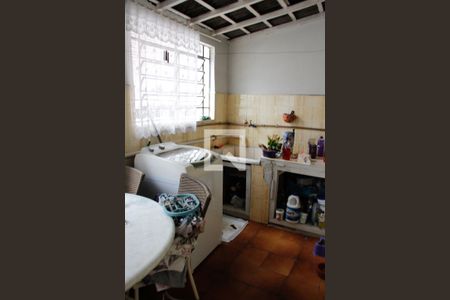 Casa à venda com 480m², 1 quarto e sem vaga Casa à venda com 480m², 1 quarto e sem vagaÁREA DE SERVIÇO