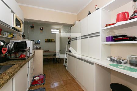 Casa à venda com 202m², 7 quartos e 2 vagas Casa à venda com 202m², 7 quartos e 2 vagasCasa 1 - Cozinha