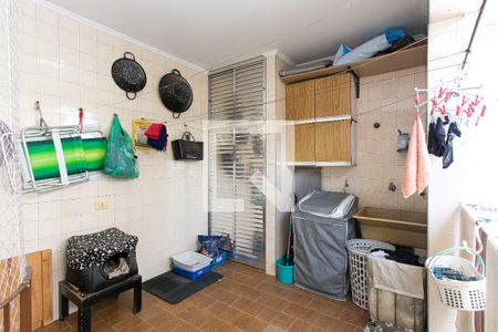 Casa à venda com 202m², 7 quartos e 2 vagas Casa à venda com 202m², 7 quartos e 2 vagasCasa 1 - Área de Serviço