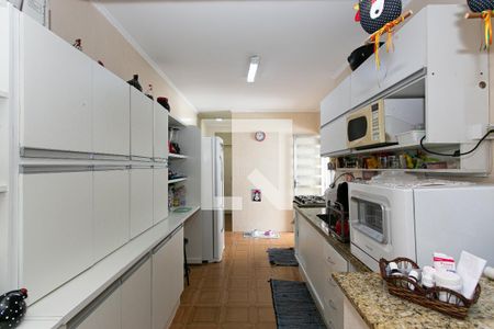 Casa à venda com 202m², 7 quartos e 2 vagas Casa à venda com 202m², 7 quartos e 2 vagasCasa 1 - Cozinha