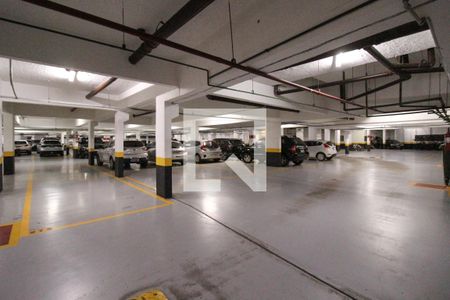 Apartamento para alugar com 111m², 2 quartos e 2 vagas Apartamento para alugar com 111m², 2 quartos e 2 vagasGaragem