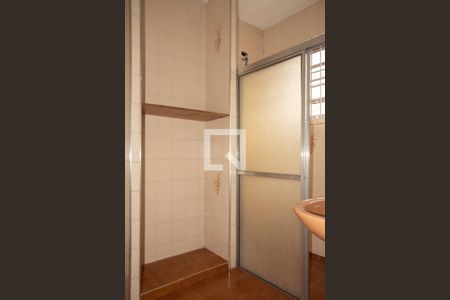 Casa para alugar com 200m², 2 quartos e 2 vagas Casa para alugar com 200m², 2 quartos e 2 vagasBanheiro